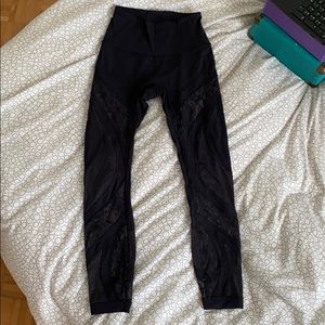 Lace detailed Lululemon leggings